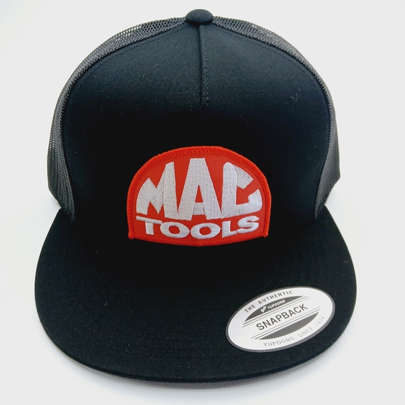 Black and Red Snapback Hat - Picture 1 of 4